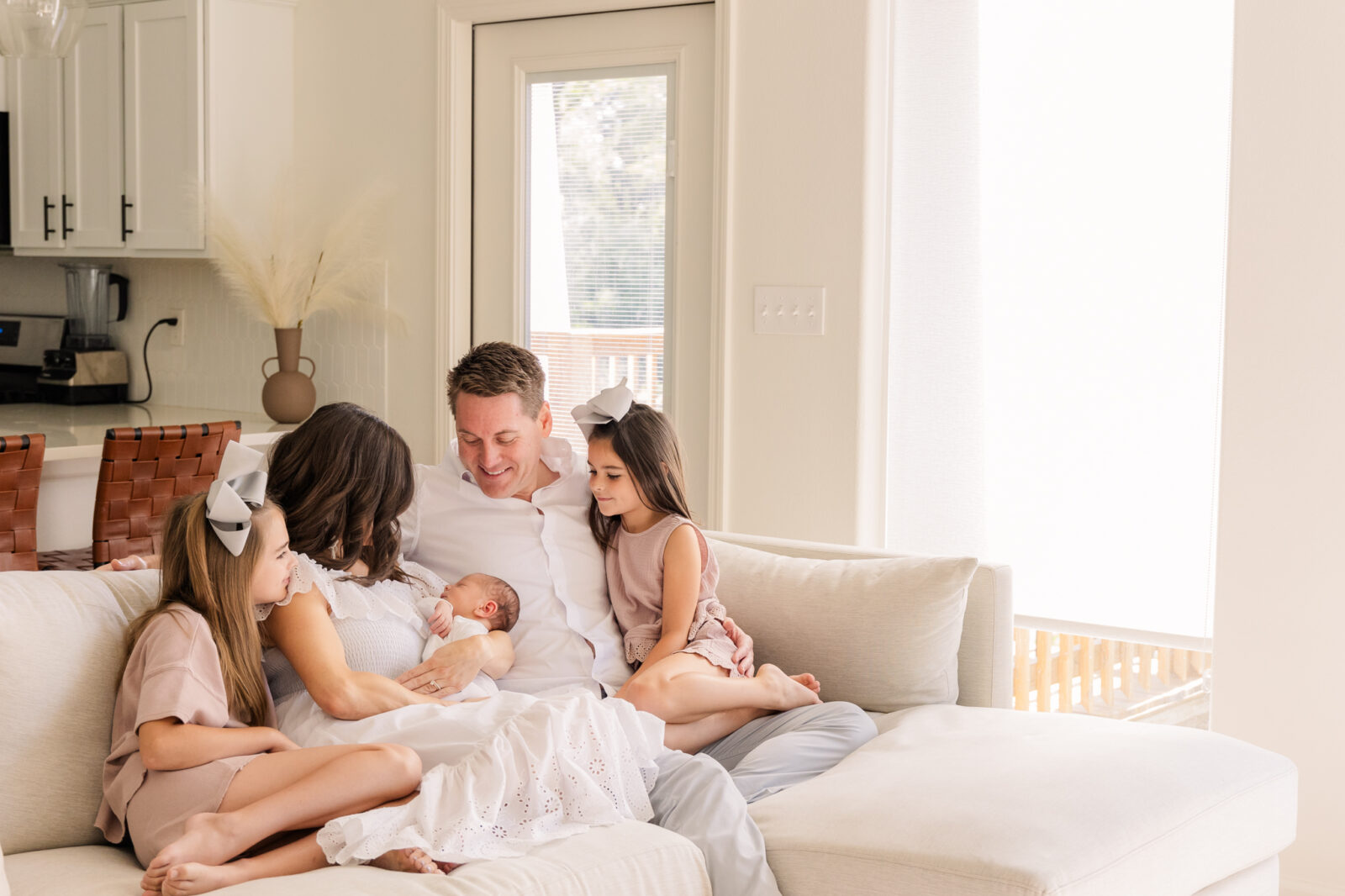 Lifestyle Newborn Session with Family